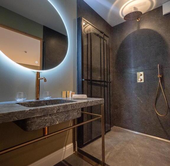 스탠다드 테라스 룸, Hôtel Maison Pavlov   Restaurant & Spa