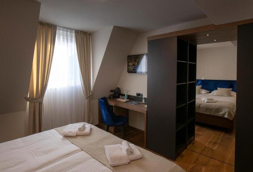سوئیت 2 خوابه, Resort Una Park