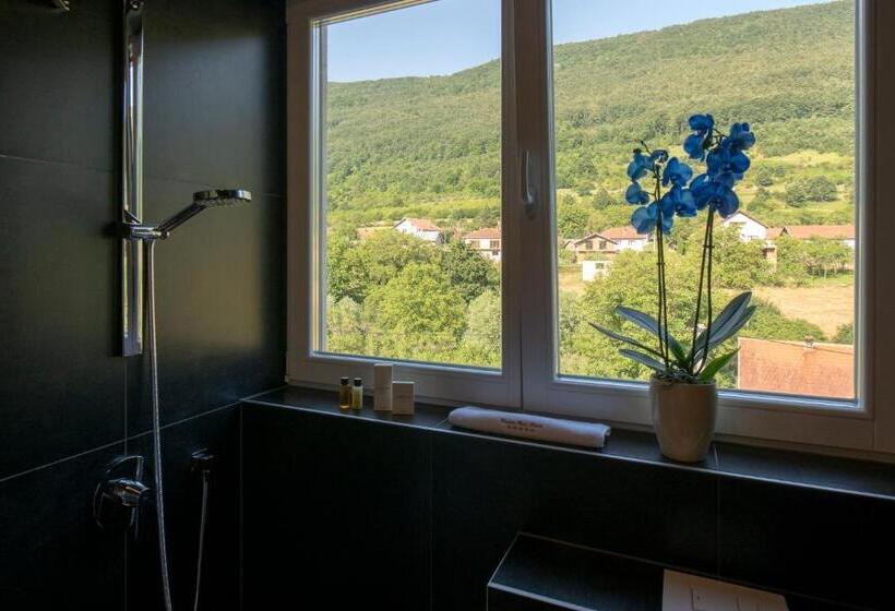 سوئیت 2 خوابه, Resort Una Park