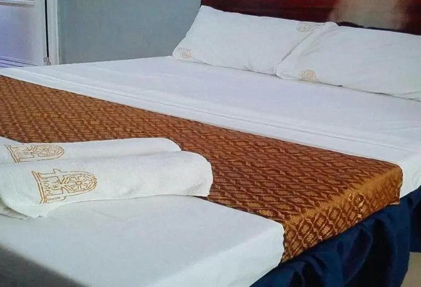 اتاق استاندارد, Reddoorz Plus @ Taj Hotel Tuguegarao