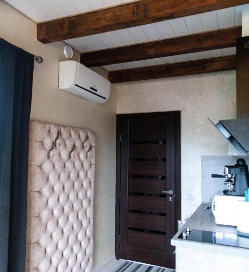 Standaardkamer met Balkon, садиба кичера Gold