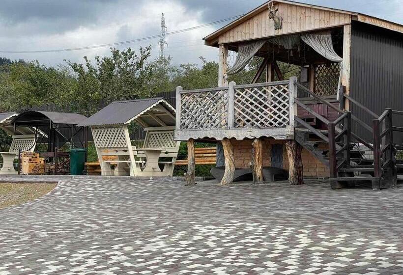 Standaardkamer met Balkon, садиба кичера Gold