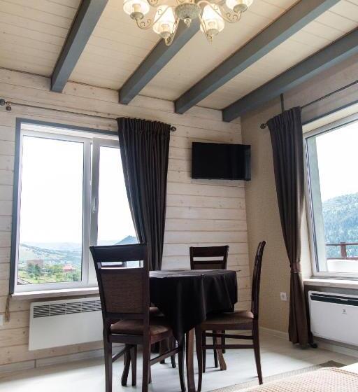 Standaard Vierpersoonskamer, садиба кичера Gold