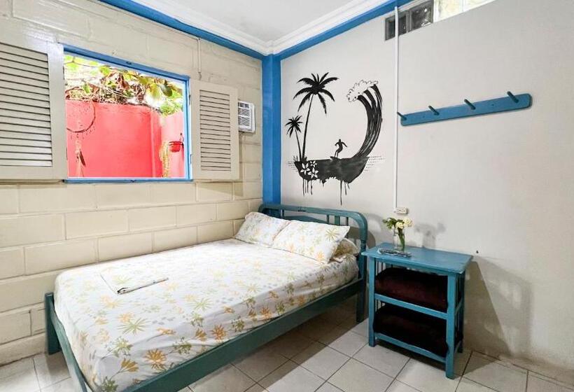 اتاق استاندارد سه نفره, Arrecife Montañita Hostal