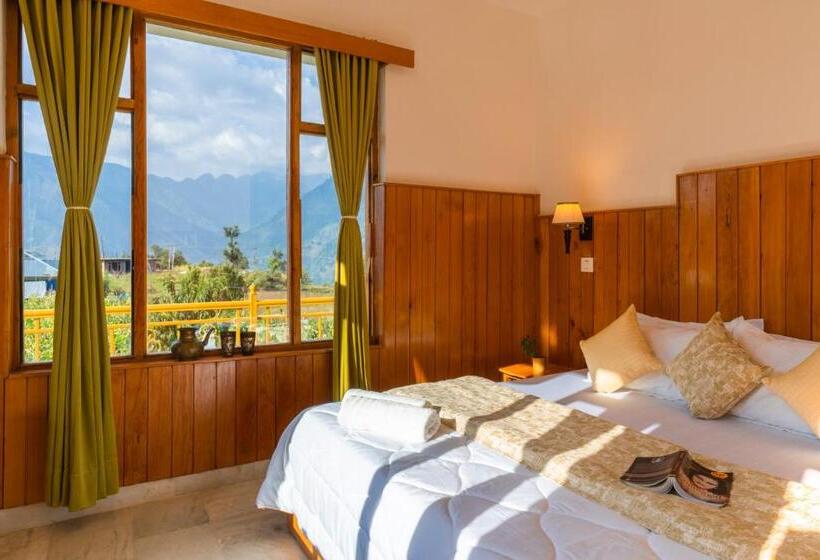 발코니 디럭스 룸, Zostel Shangarh, Kullu