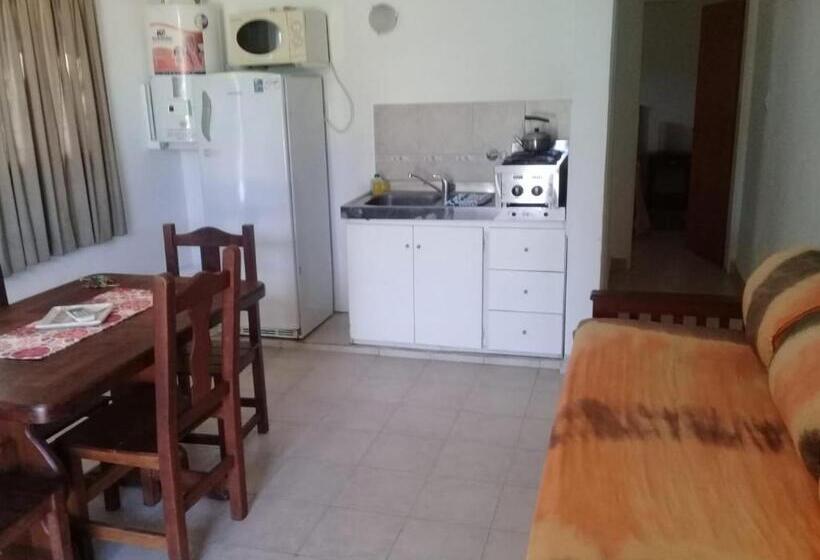 غرفة قياسية رباعية, Complejo Antares