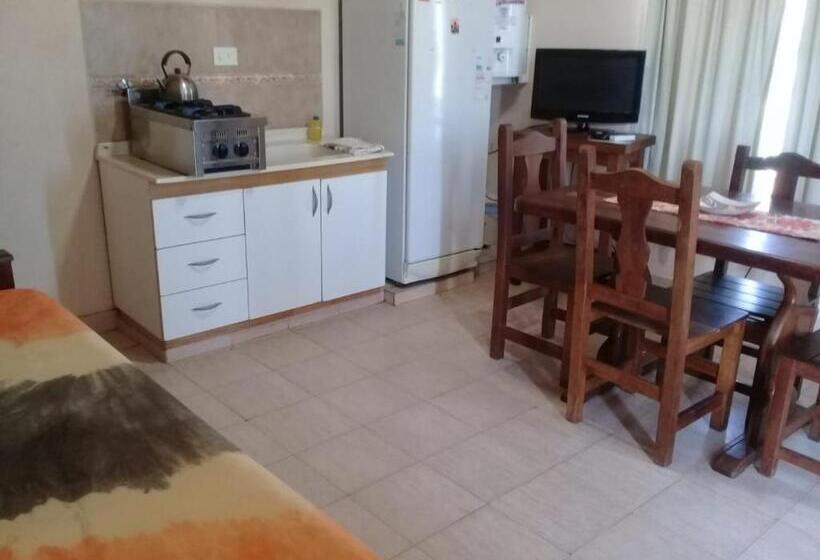 غرفة قياسية رباعية, Complejo Antares