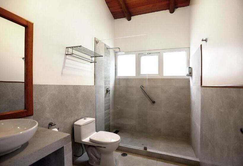 اتاق استاندارد با بالکن, Ensenada Hotel Y Campo Asociado Casa Andina