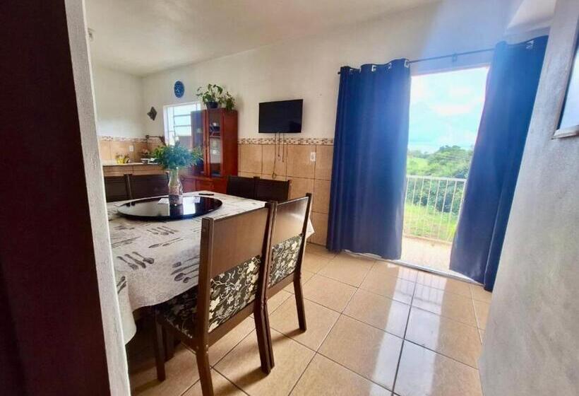 Casa 2 Camere da Letto, Pousada Jp