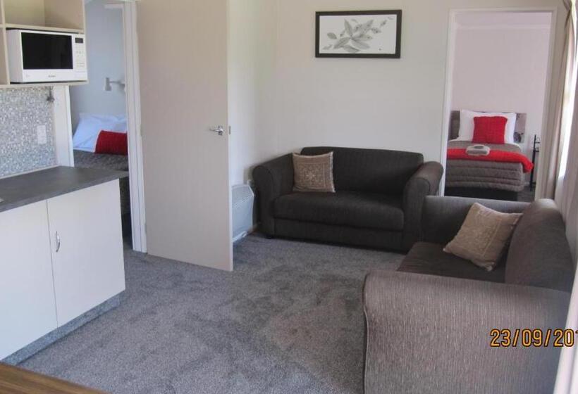 סוויטה משפחתית 2 חדרי שינה, Ahuriri Motels