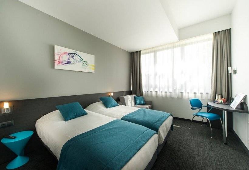 Номер Стандарт, Hôtel Restaurant Athena Spa