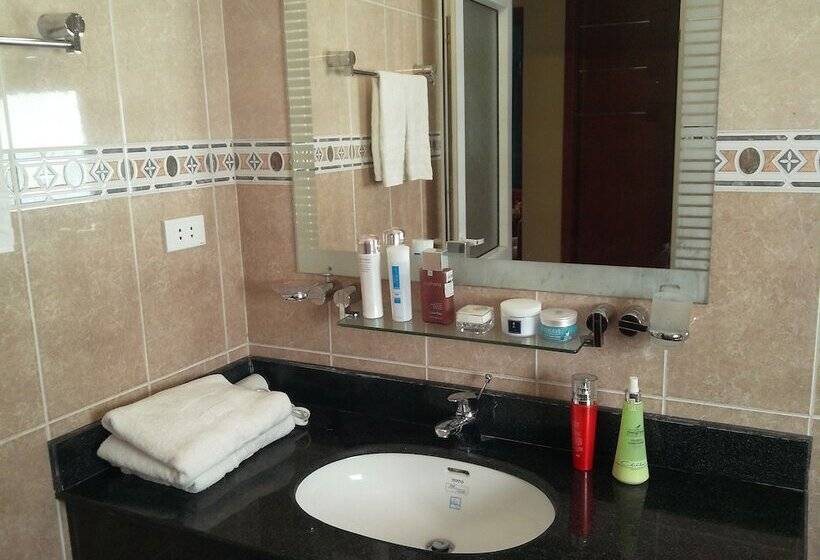 سوییت, Camela Hotel & Resort