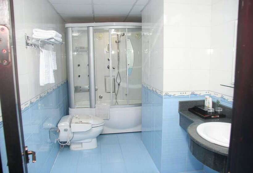 اتاق اجرایی, Camela Hotel & Resort