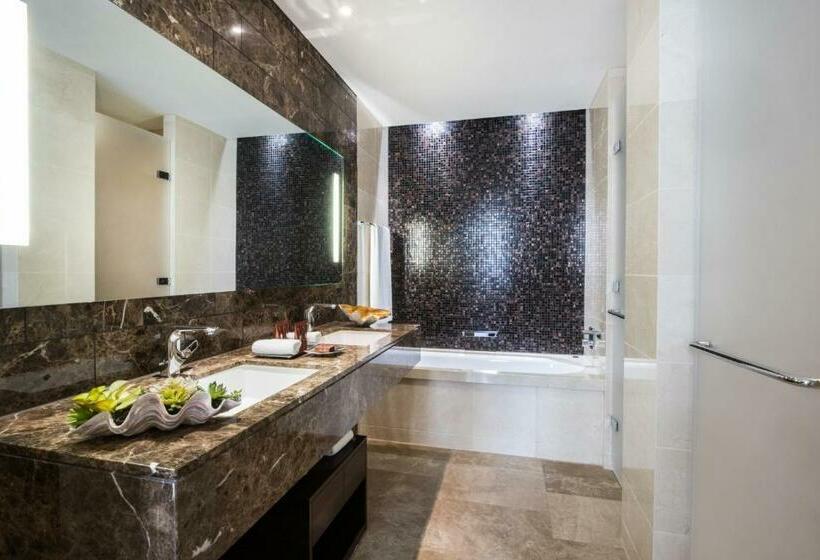 キングサイズベッドのスイートルーム, Conrad London St. James