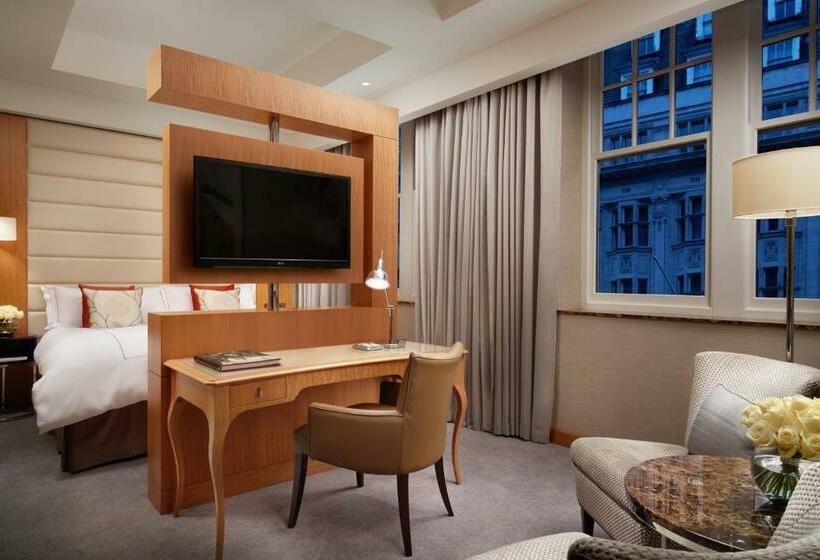 带大床的小型套房, Conrad London St. James