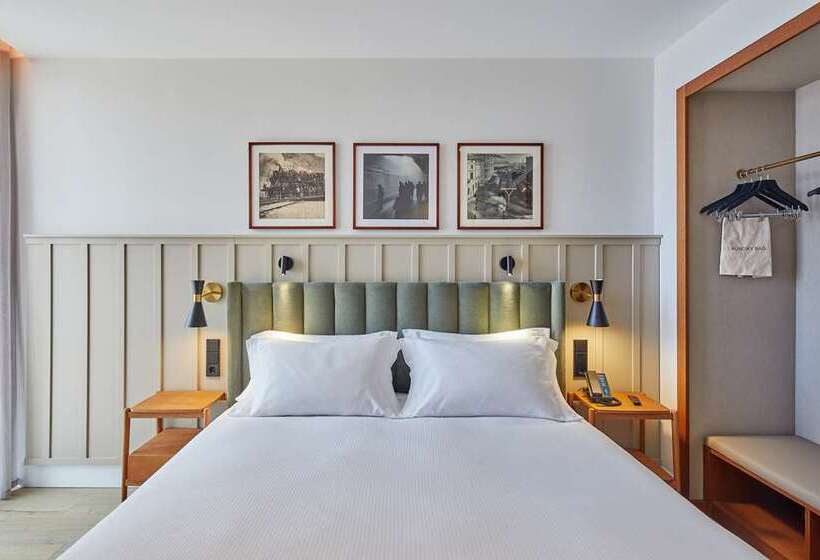 带大床的豪华间, Conrad London St. James