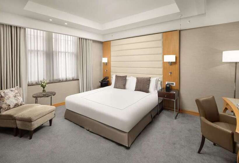 身障者適用キングサイズベッドルーム, Conrad London St. James