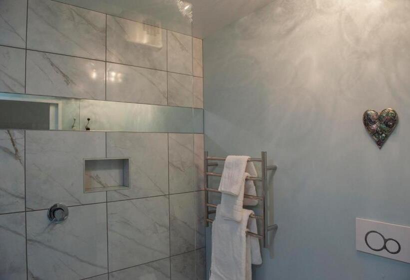 חדר סטנדרט עם מיטת קינג, Lake Tekapo Lodge