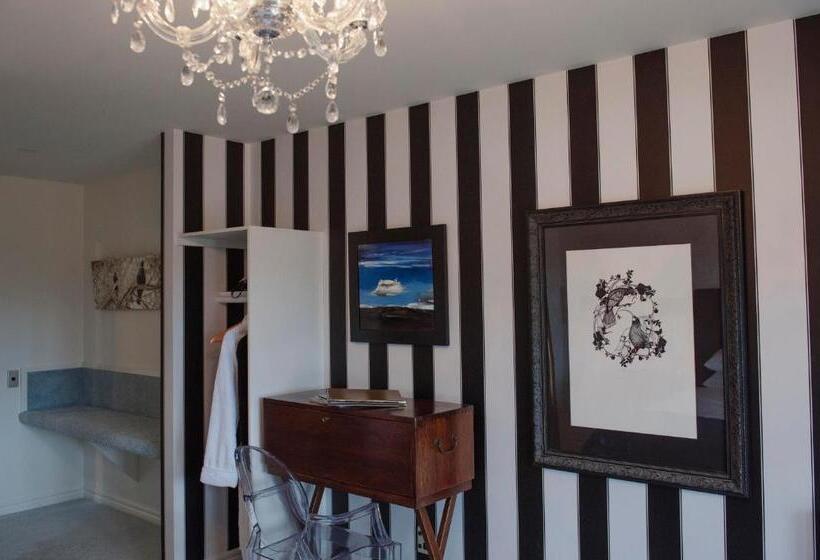 חדר סטנדרט עם מיטת קינג, Lake Tekapo Lodge