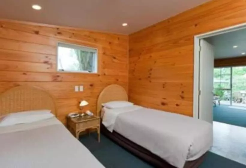 Huoneisto 1 Makuuhuone, Pauanui Pines Motor Lodge