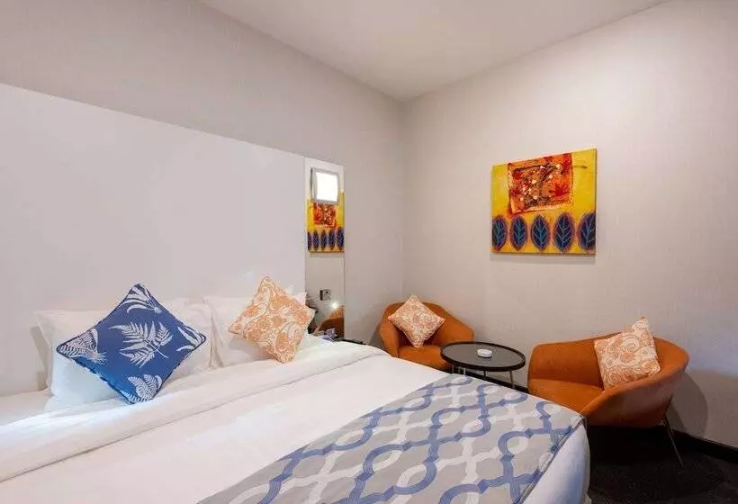 اتاق کلاس بیزنس, Ramada Encore Doha By Wyndham