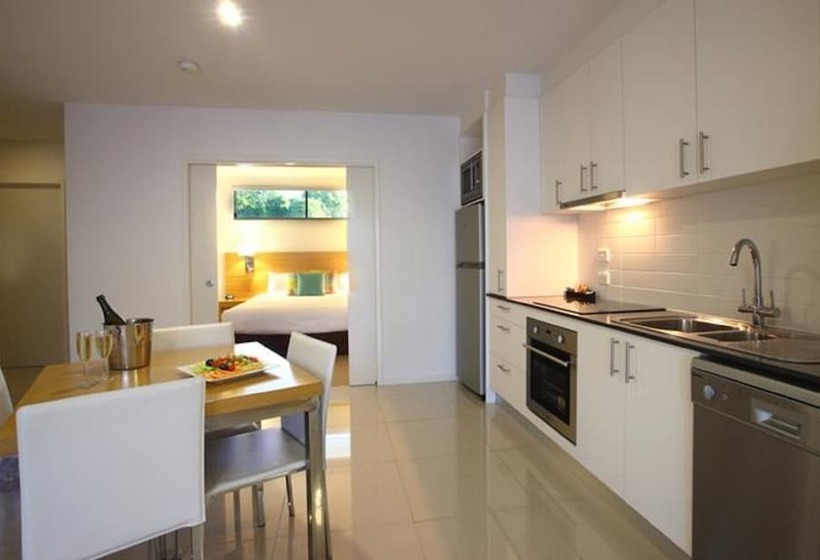 سوییت, Ramada By Wyndham Hervey Bay