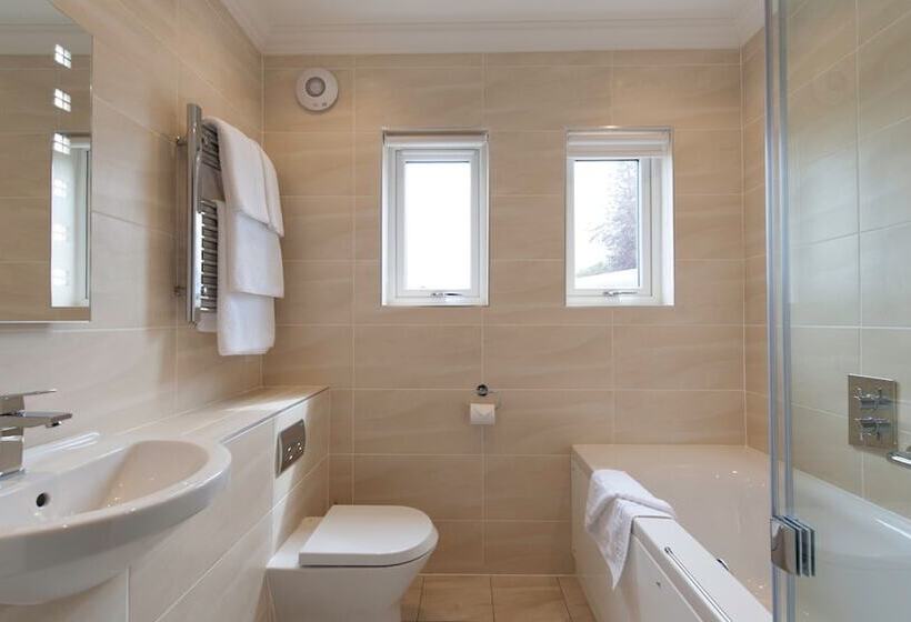 اتاق استاندارد, The Devon