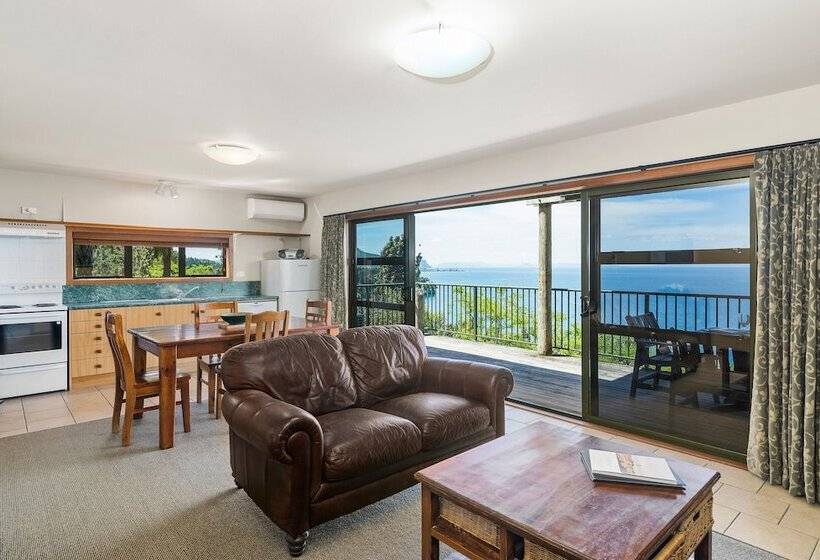 דירת שני חדרים עם מרפת, Oreti Village Resort