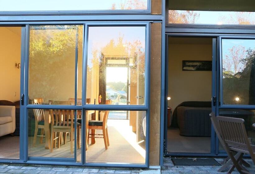 침실 1개 아파트, Sunset Motel