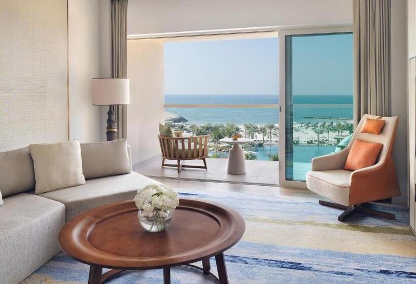 سوئیت با تخت بزرگ, Intercontinental Ras Al Khaimah Mina Al Arab Resort & Spa, An Ihg Hotel