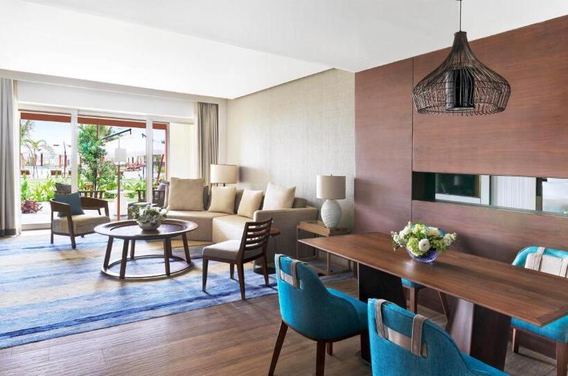 سوئیت با تخت بزرگ, Intercontinental Ras Al Khaimah Mina Al Arab Resort & Spa, An Ihg Hotel