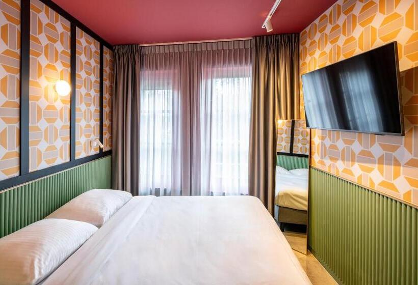 اتاق استاندارد, Tourist Inn One Amsterdam