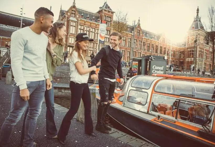 スタンダードトリプルルーム, Tourist Inn One Amsterdam