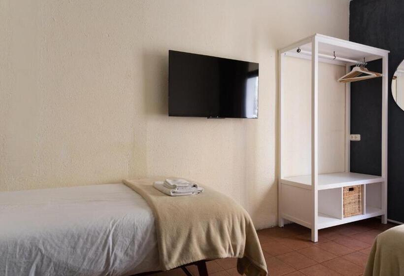 اتاق استاندارد, Mambo Tango