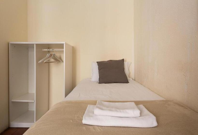 اتاق استاندارد, Mambo Tango