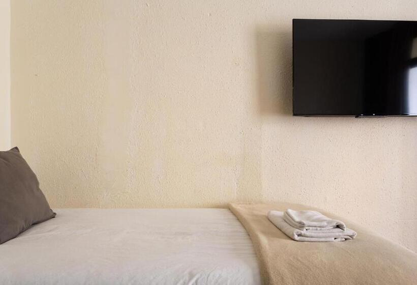 اتاق استاندارد, Mambo Tango