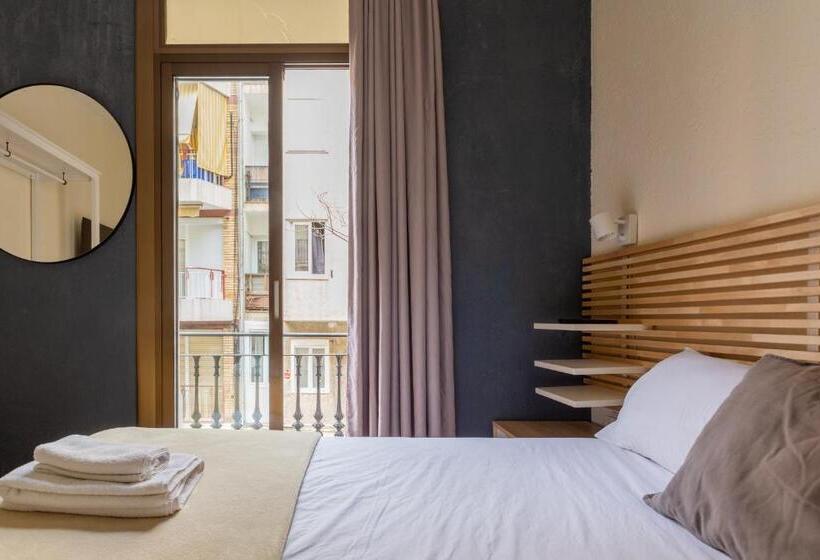 اتاق استاندارد, Mambo Tango