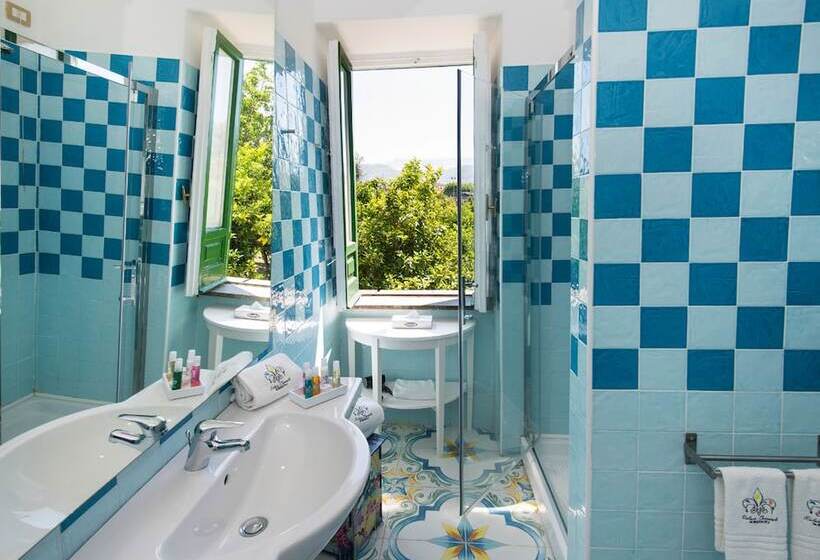 디럭스 룸, Relais Correale Rooms & Garden