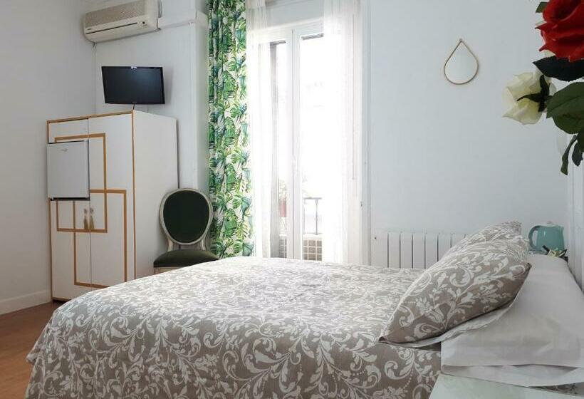 اتاق استاندارد, Hostal Casa Chueca