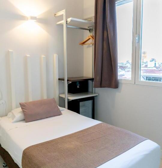 اتاق استاندارد یک نفره, Hostal Gran Via 44