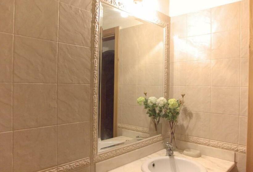 חדר סטנדרט, Angela Guest House