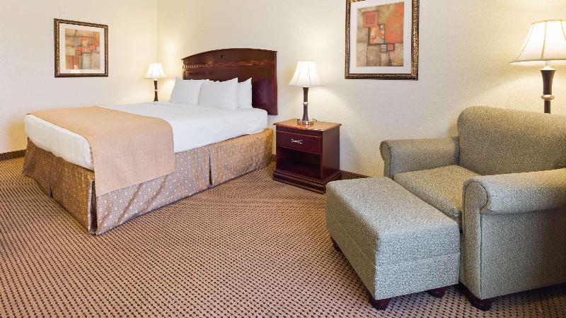 Номер Стандарт Адаптированный для Инвалидов, Best Western Palace Inn & Suites