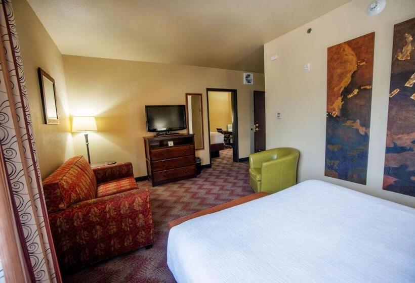스위트, Best Western Plus Cimarron Hotel & Suites