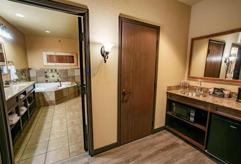 جناح سرير كينج, Best Western Plus Cimarron Hotel & Suites