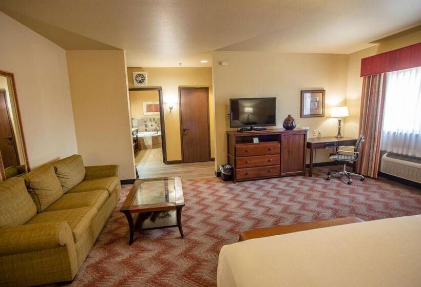 스위트 킹사이즈 침대, Best Western Plus Cimarron Hotel & Suites