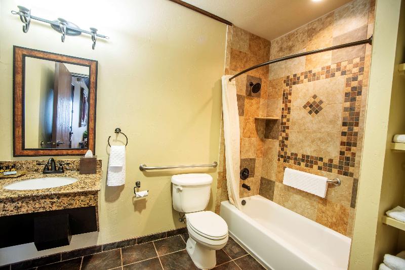 Люкс, Best Western Plus Cimarron Hotel & Suites