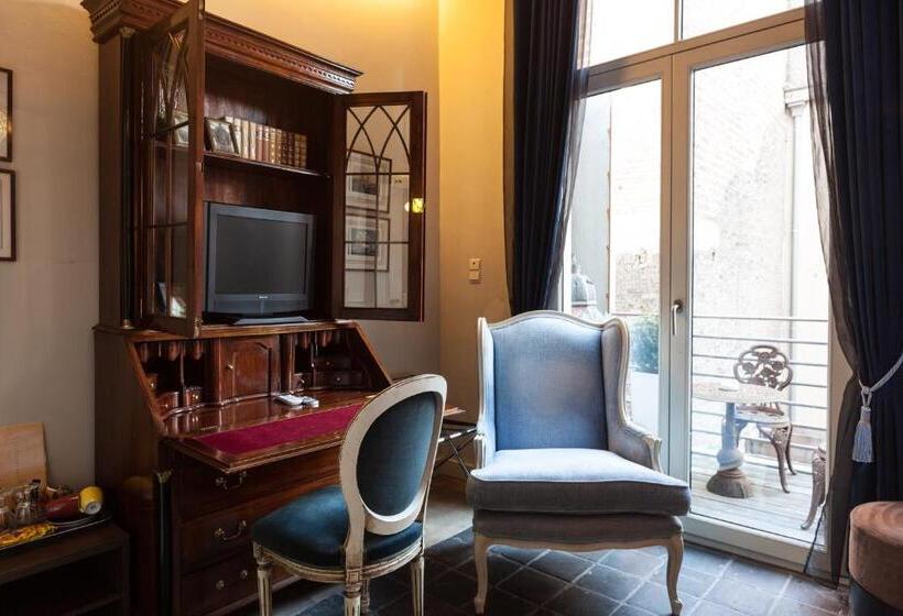 غرفة كمفورت مع بلكونة, Diamonds And Pearls