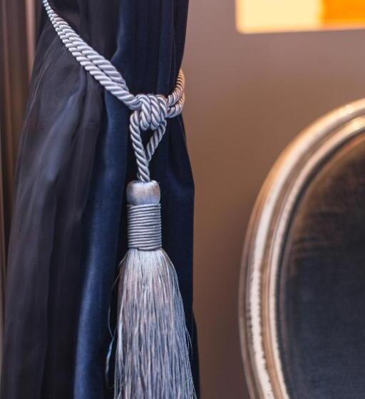 غرفة كمفورت مع بلكونة, Diamonds And Pearls