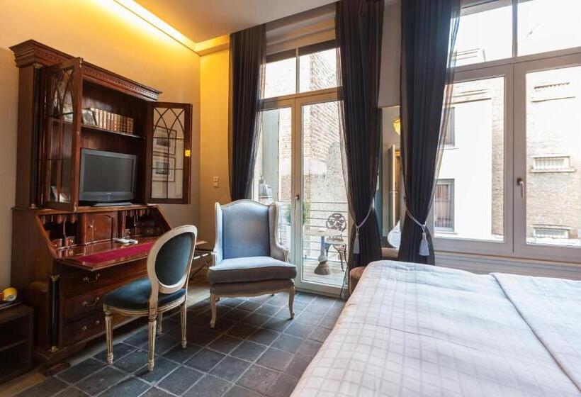 غرفة كمفورت مع بلكونة, Diamonds And Pearls