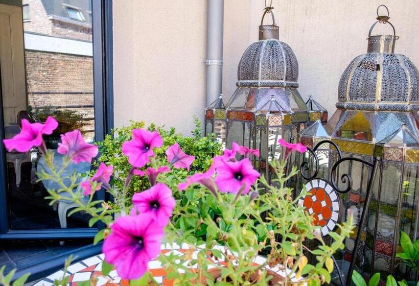 غرفة كمفورت مع بلكونة, Diamonds And Pearls